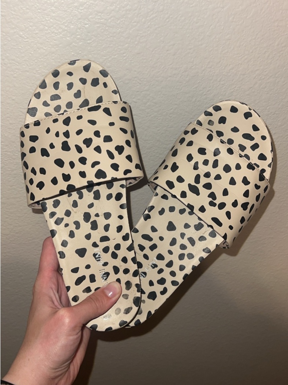 Gianni Bini Spotted Sandals - Size 6